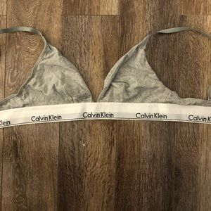 Medium calvin klein, unlined bralette